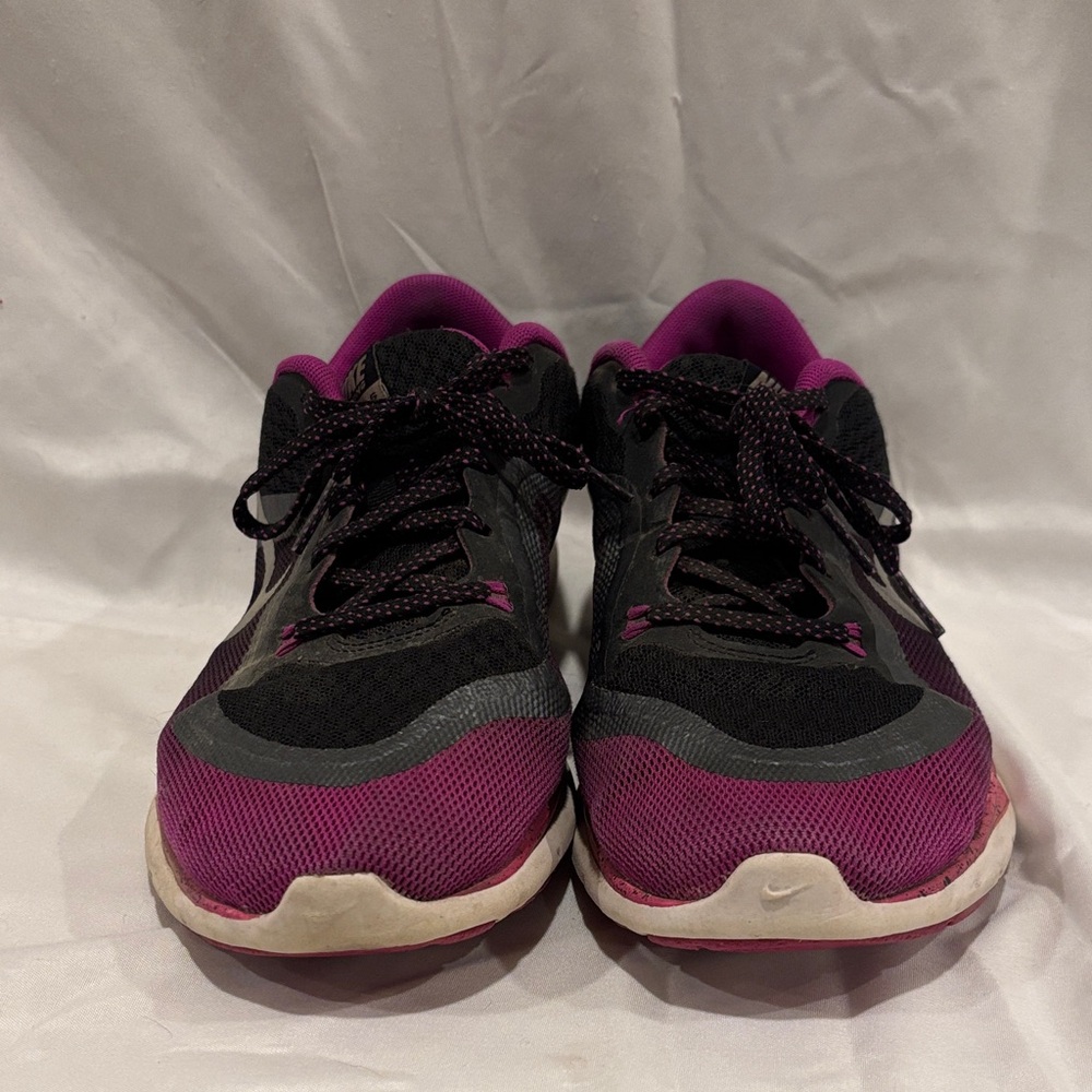 Nike Black and Magenta  Training Flex TR G Athletic Shoes